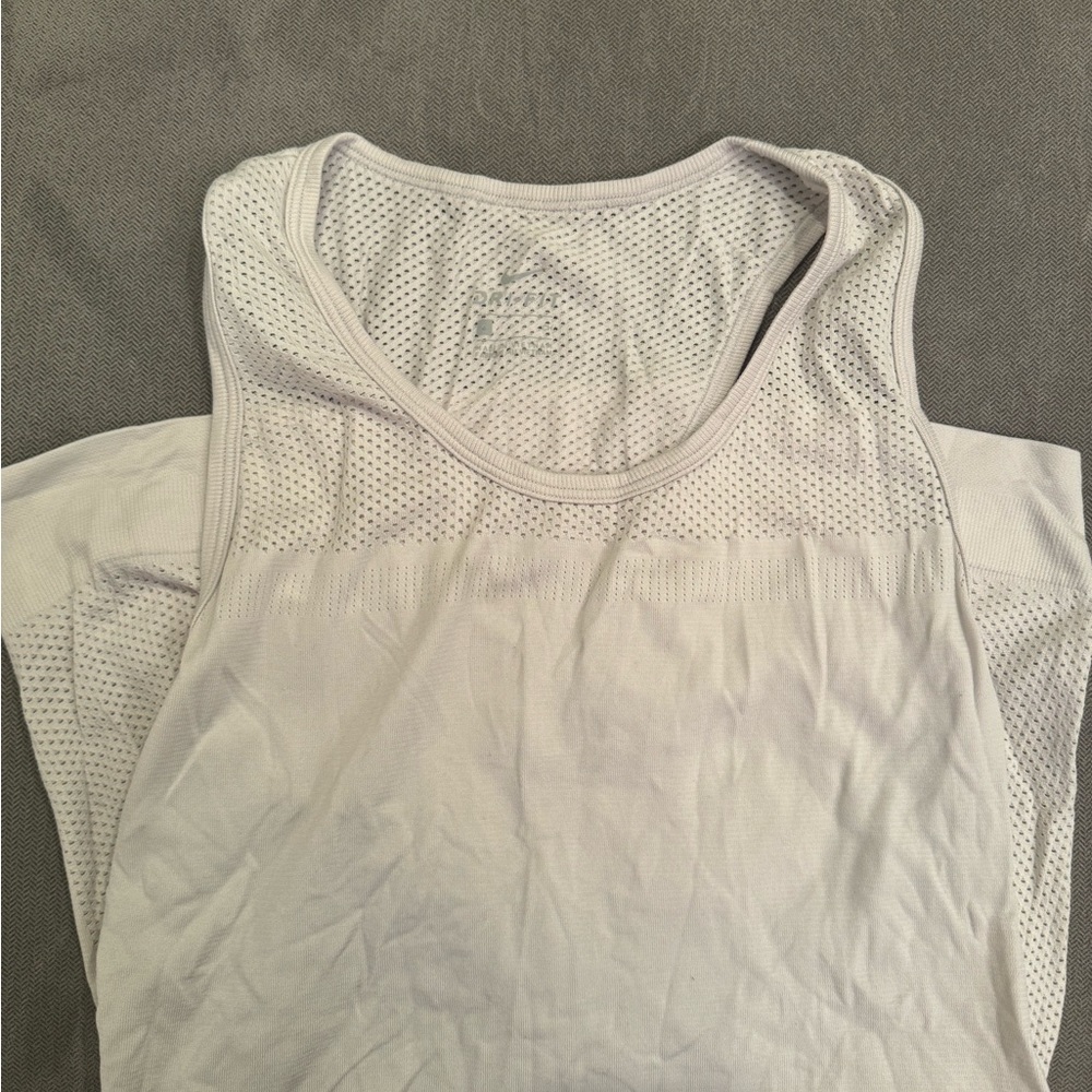 Nike Dri Fit Size S Tank Top Razorback